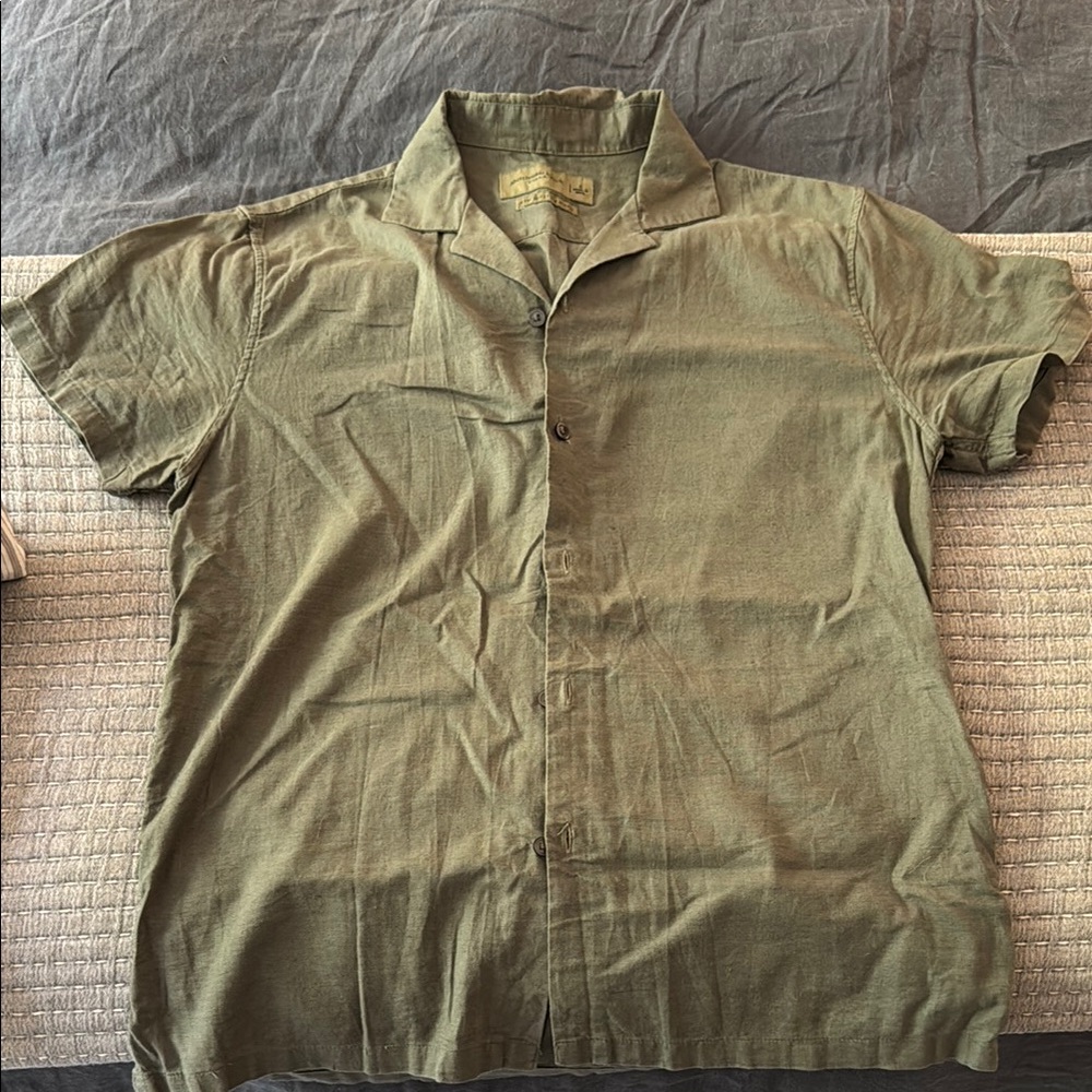 Abercrombie and Fitch Camp Collar Green Men's Shirt